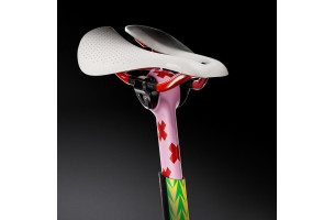 Madone SLR 9 AXS 8e gén. - The First 50 ICON