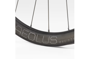 Bontrager Aeolus RSL 37V TLR Disc