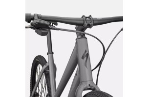 Sirrus X 3.0 step-through