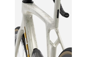 Madone SLR 7 AXS