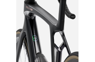 Madone SLR 7 AXS