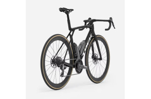 Madone SLR 7 AXS