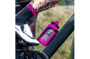 Muc-Off x Elite Fly Water Bottle - Pink