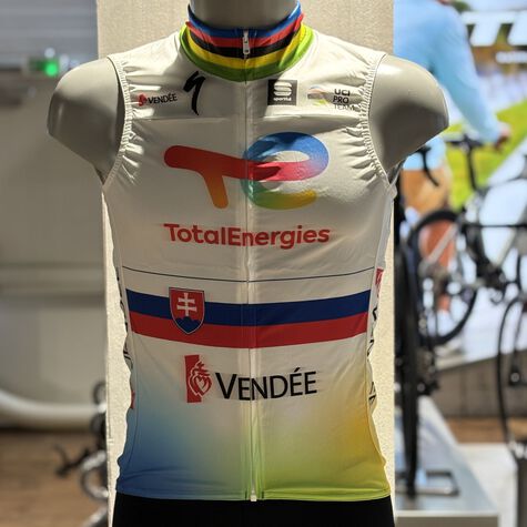 GILET SANS MANCHE LEGER PRO SAGAN